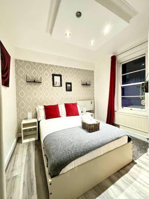 Centrally-Located Gem In Marble Arch, Londres Exterior foto