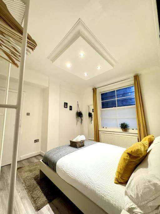 Centrally-Located Gem In Marble Arch, Londres Exterior foto